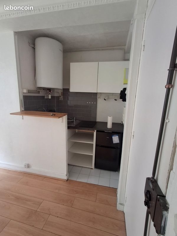 Appartement à louer, 16m², Paris 15ème