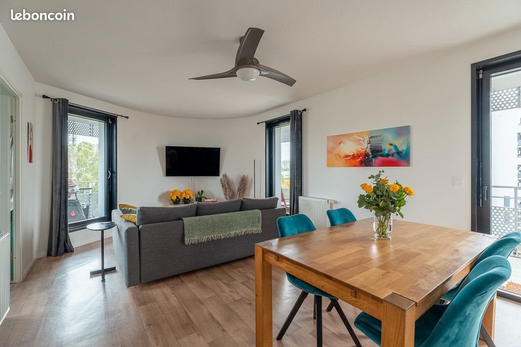 Appartement à louer, 82m², Bordeaux