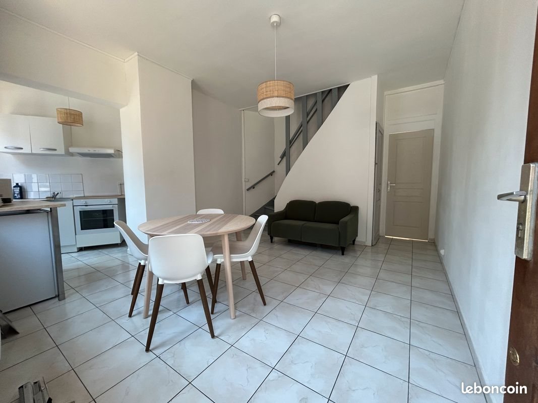 Maison à louer, 70m², Loos