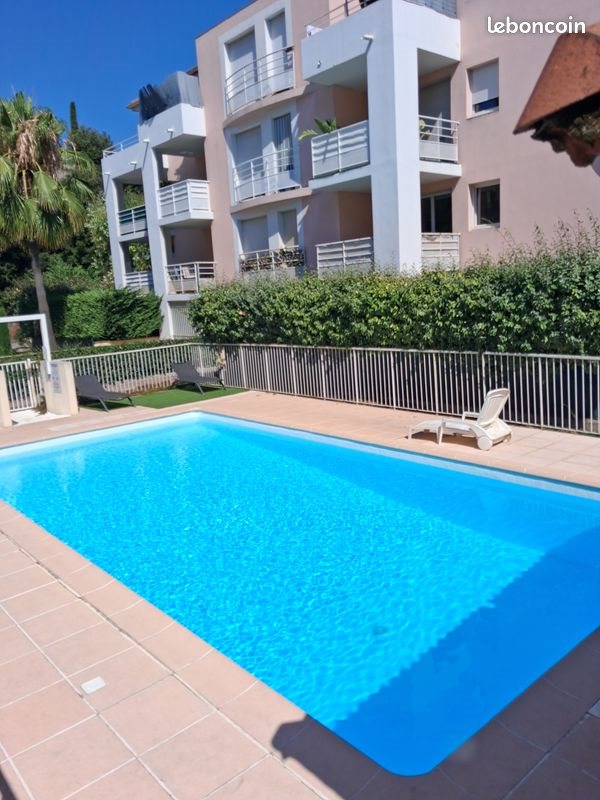 Appartement à louer, 41m², Saint-Laurent-du-Var