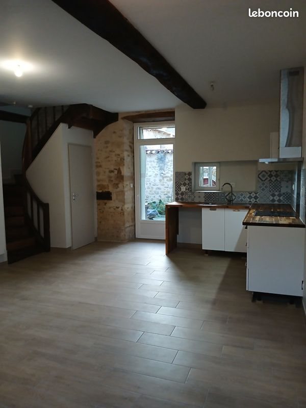Maison à louer, 57m², Chantonnay