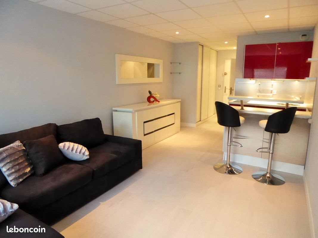 Appartement à louer, 27m², Fréjus