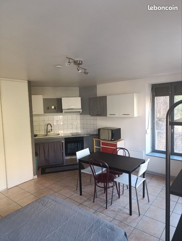 Appartement à louer, 32m², Annonay