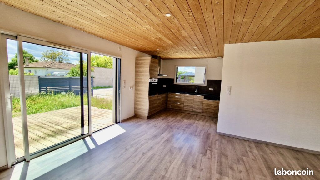 Maison à louer, 89m², Cohade