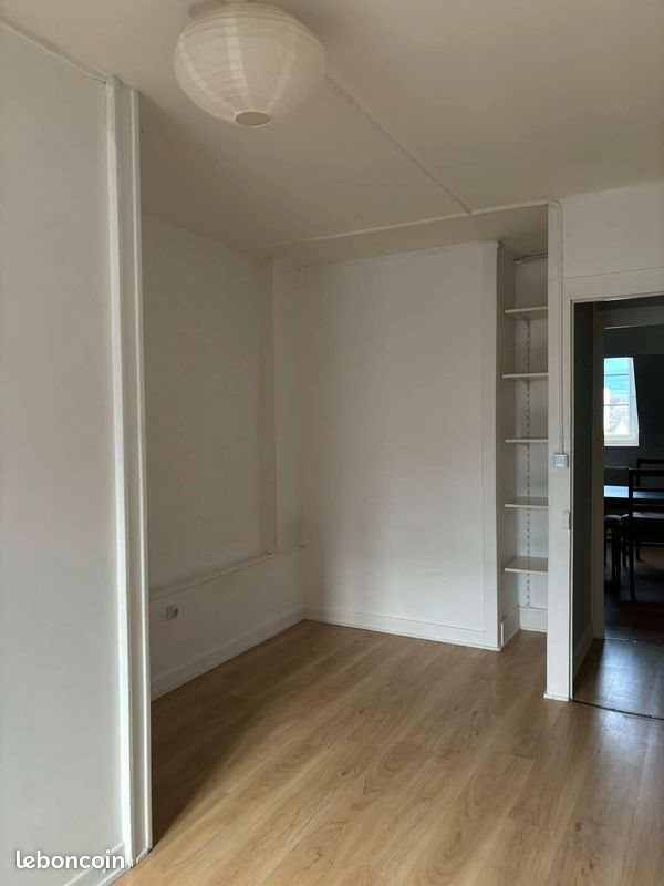 Appartement à louer, 27m², Dole