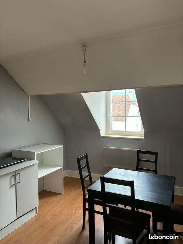 Appartement à louer, 27m², Dole