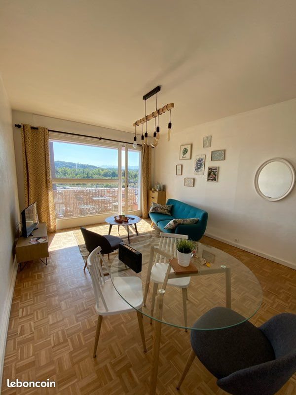 Appartement à louer, 67m², Pau