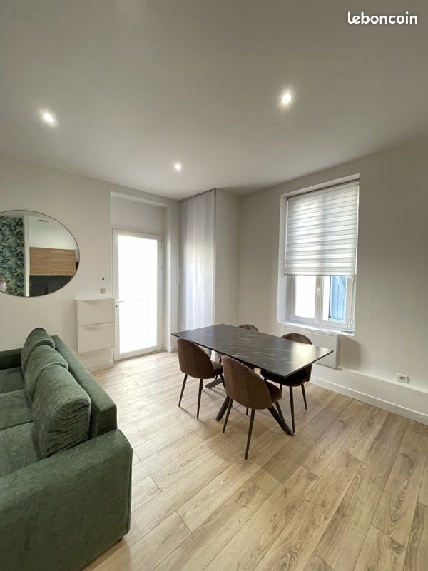 Appartement à louer, 42m², Nîmes
