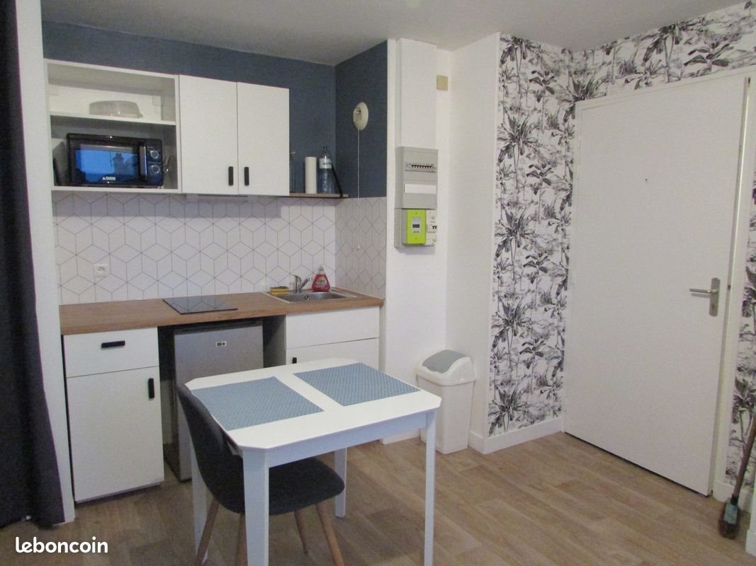 Appartement à louer, 17m², Saint-Nazaire