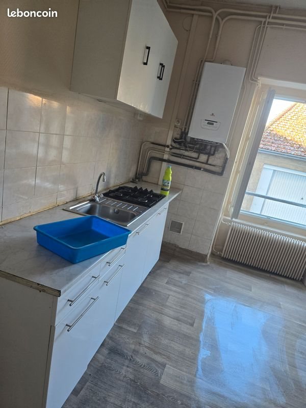 Appartement à louer, 140m², Thiers