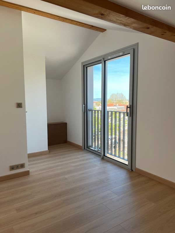 Appartement à louer, 65m², Saint-Priest