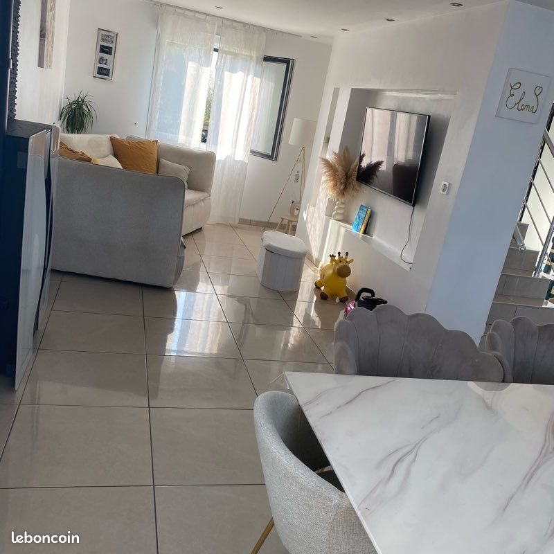 Maison à vendre, 155m², La Suze-sur-Sarthe
