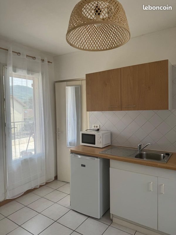 Appartement à louer, 18m², Saint-Martin-d'Hères