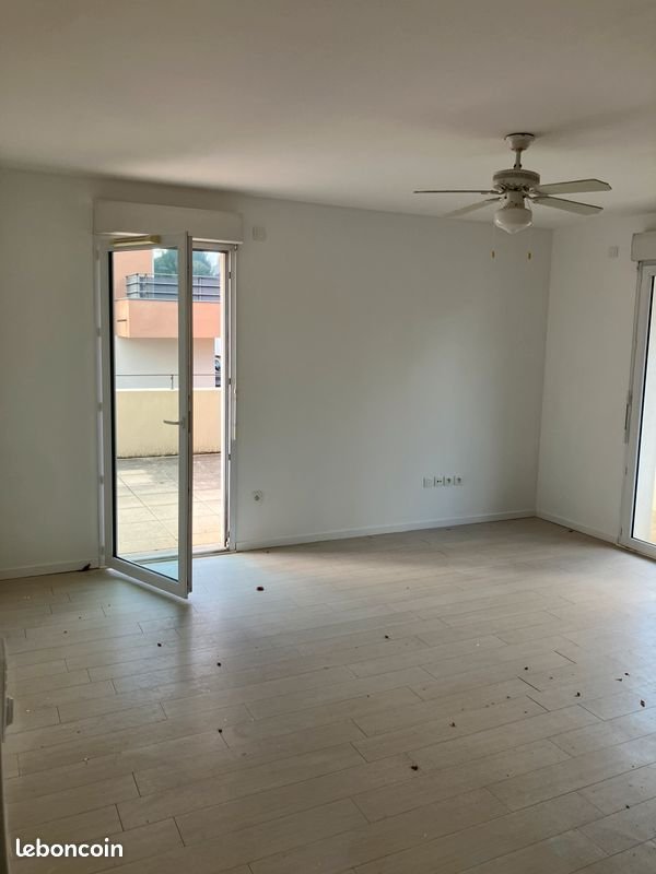 Appartement à louer, 63m², Épernon