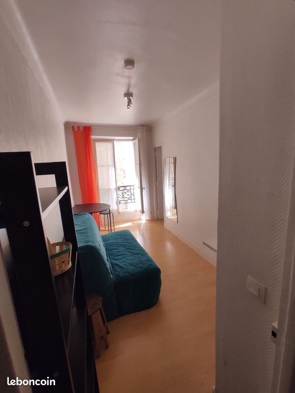 Appartement à louer, 22m², Paris 18ème