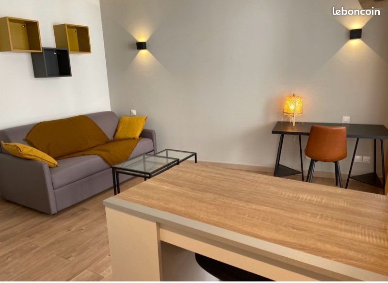 Appartement à louer, 26m², Lille