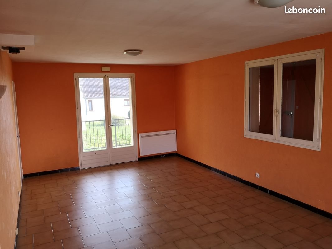 Maison à louer, 85m², Abrest