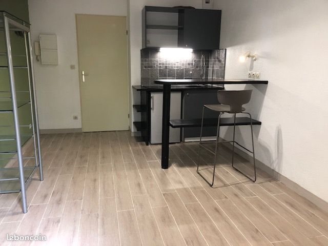 Appartement à louer, 19m², Caen