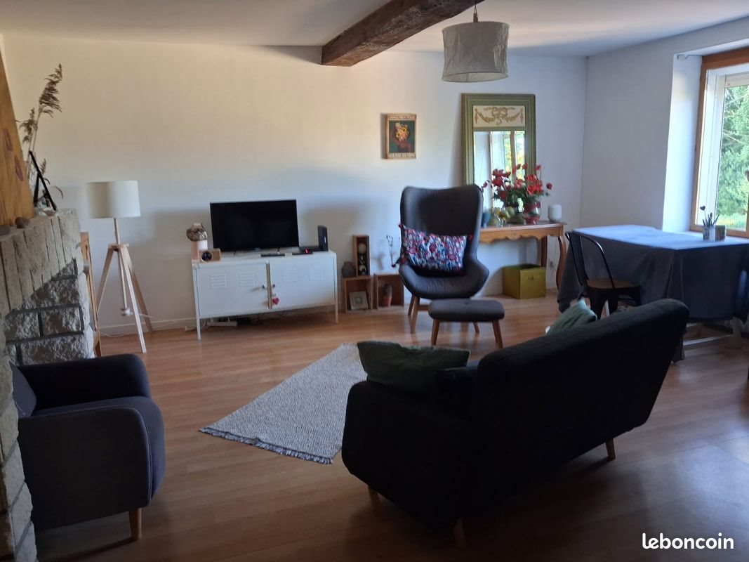 Appartement à louer, 85m², Sedan