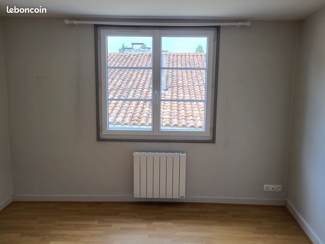 Appartement à louer, 25m², Mouthiers-sur-Boëme