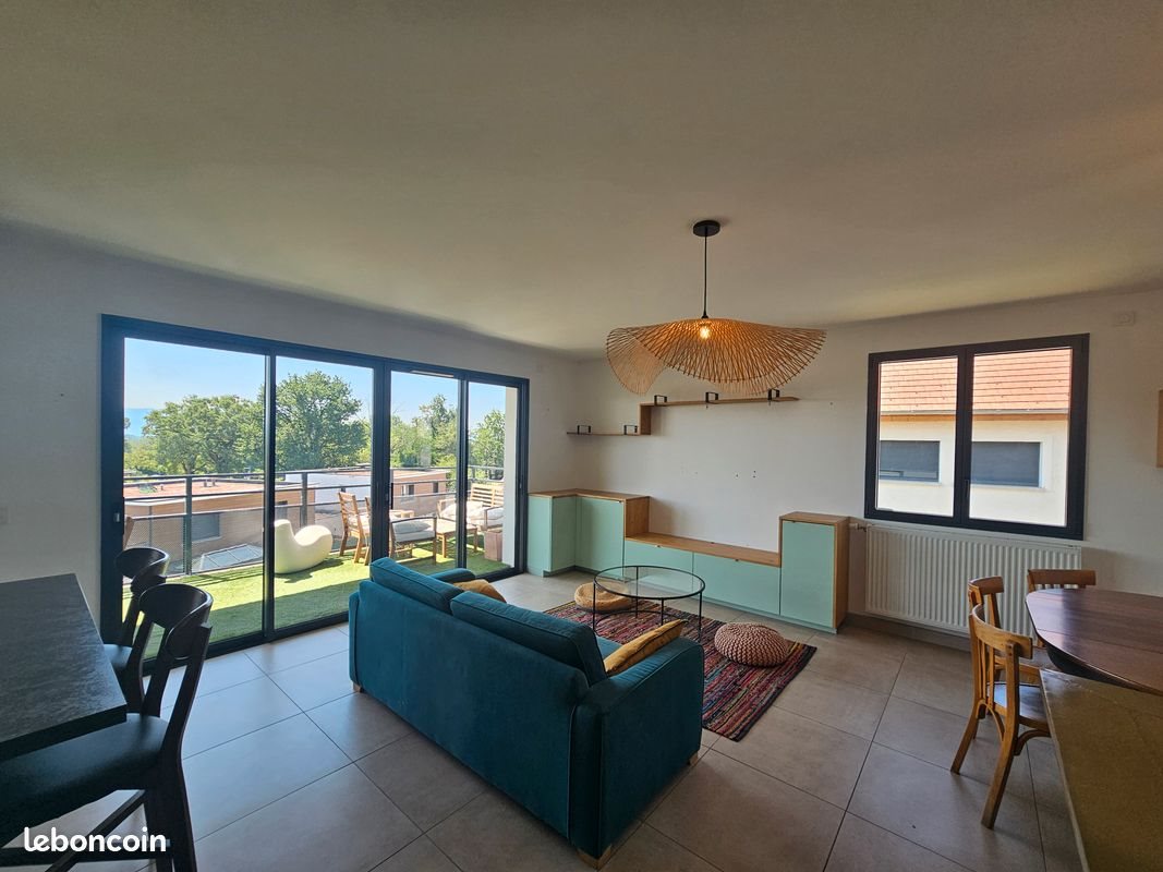 Appartement à louer, 90m², Chevry