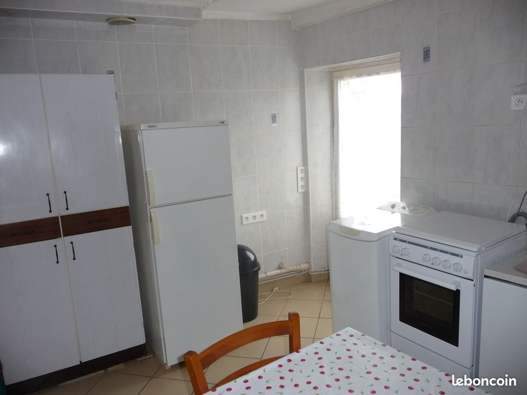 Appartement à louer, 29m², Privas