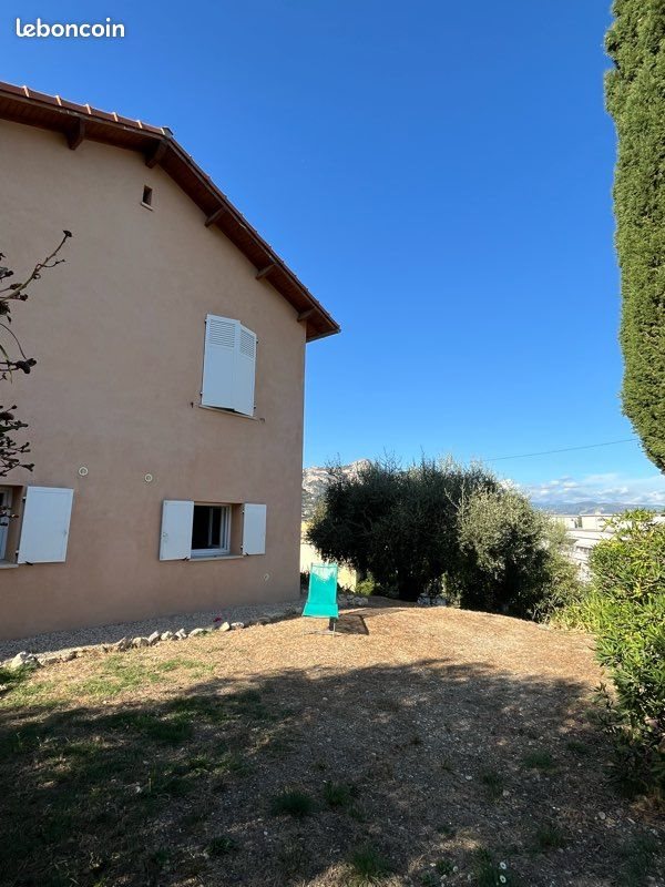 Appartement à louer, 54m², Vence