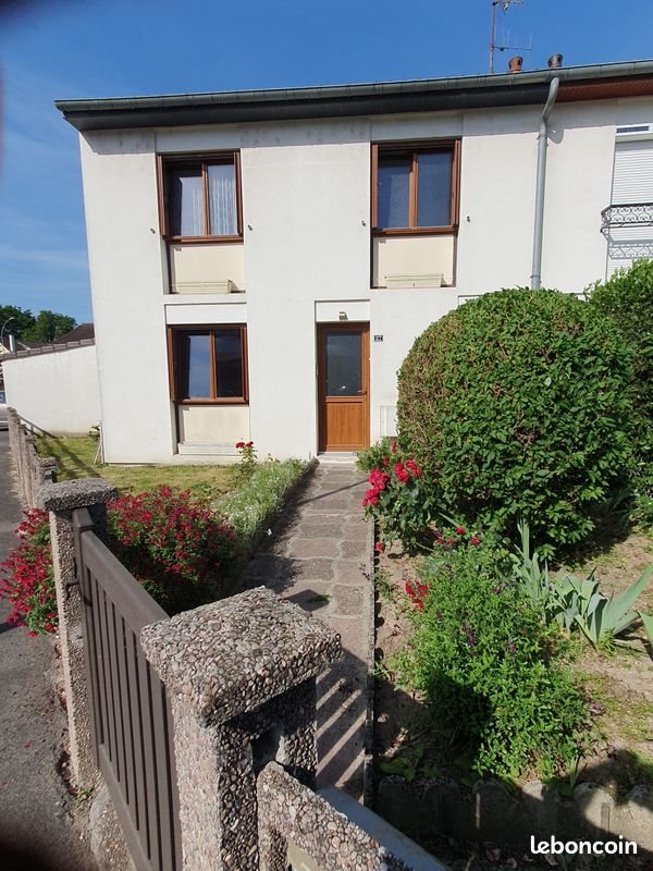 Maison à vendre, 81m², Ay