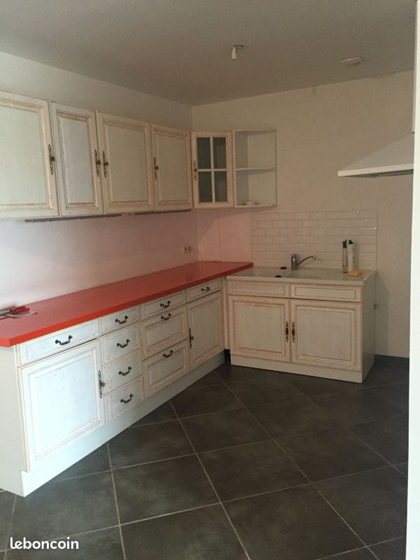 Appartement à louer, 89m², Bagnols-en-Forêt