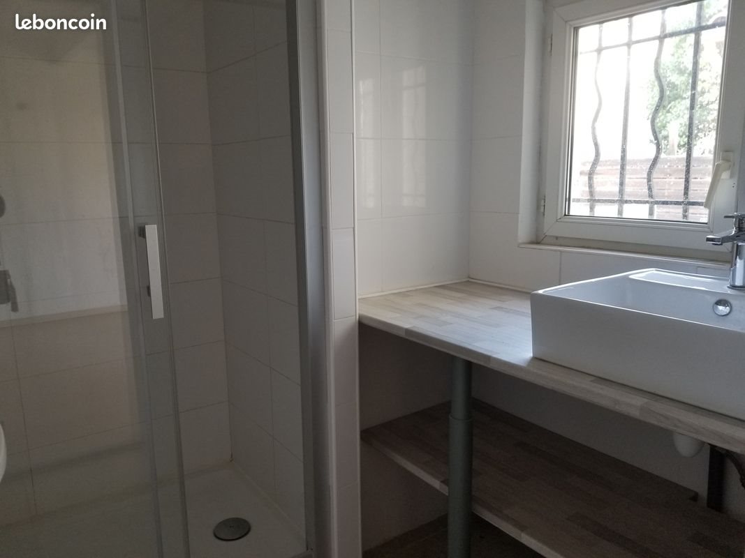 Appartement à louer, 55m², Nîmes