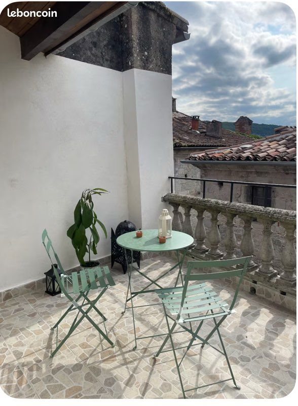 Appartement à louer, 32m², Saint-Antonin-Noble-Val