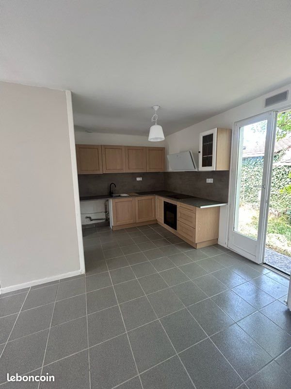 Maison à louer, 75m², Périgueux