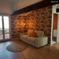 Appartement à louer, 42m², Figeac