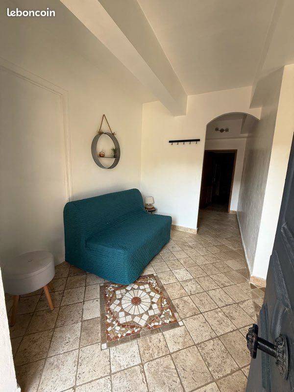 Appartement à louer, 60m², Orgon