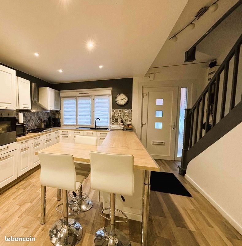 Maison à louer, 95m², La Rochelle