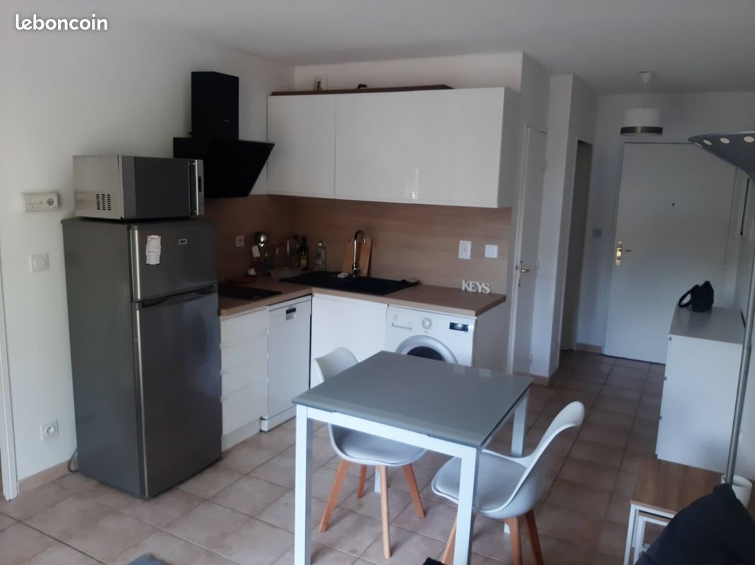 Appartement à louer, 30m², Oullins