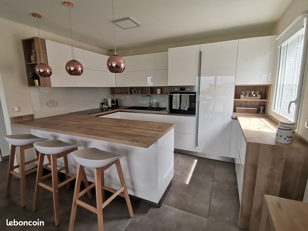 Maison à louer, 87m², Collonges-sous-Salève