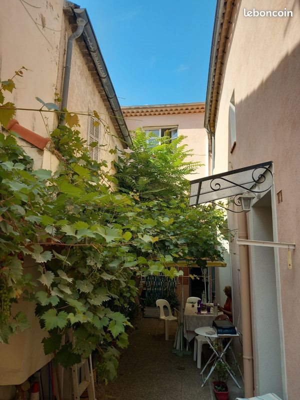 Appartement à louer, 15m², Saint-Raphaël