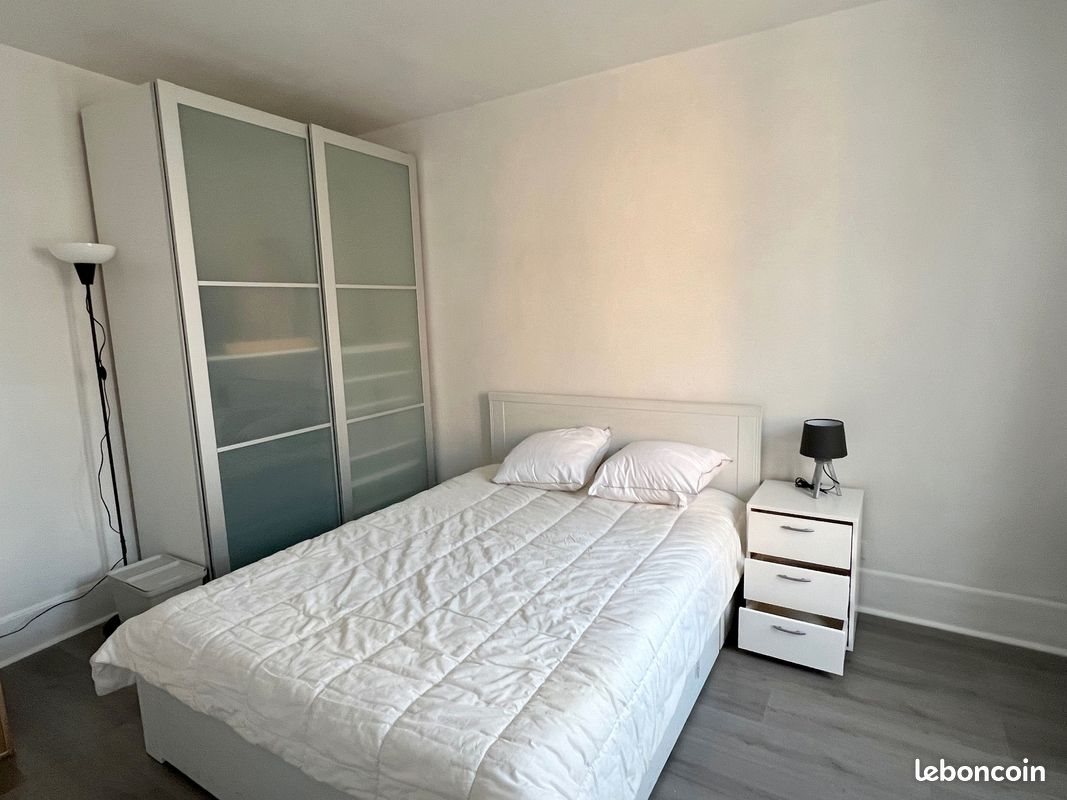Appartement à louer, 30m², Paris 20ème