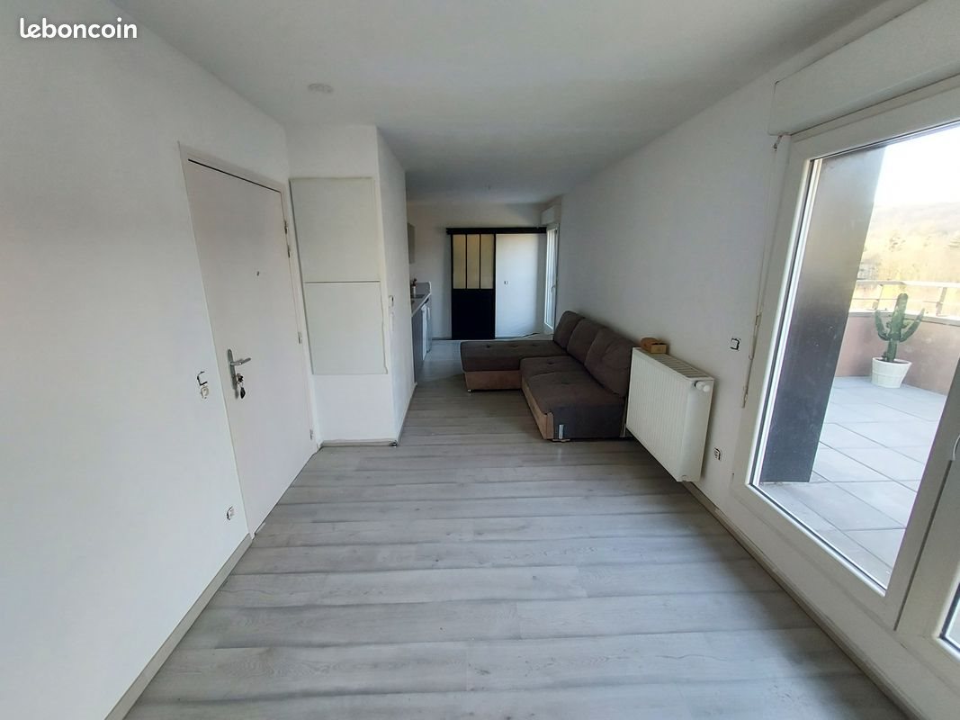 Appartement à louer, 28m², Bures-sur-Yvette