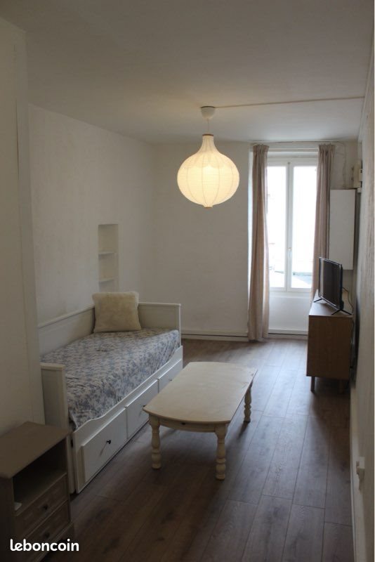 Appartement à louer, 23m², Orange