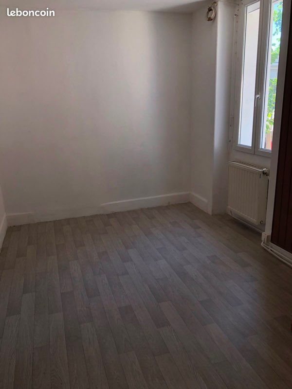 Appartement à louer, 50m², Unieux