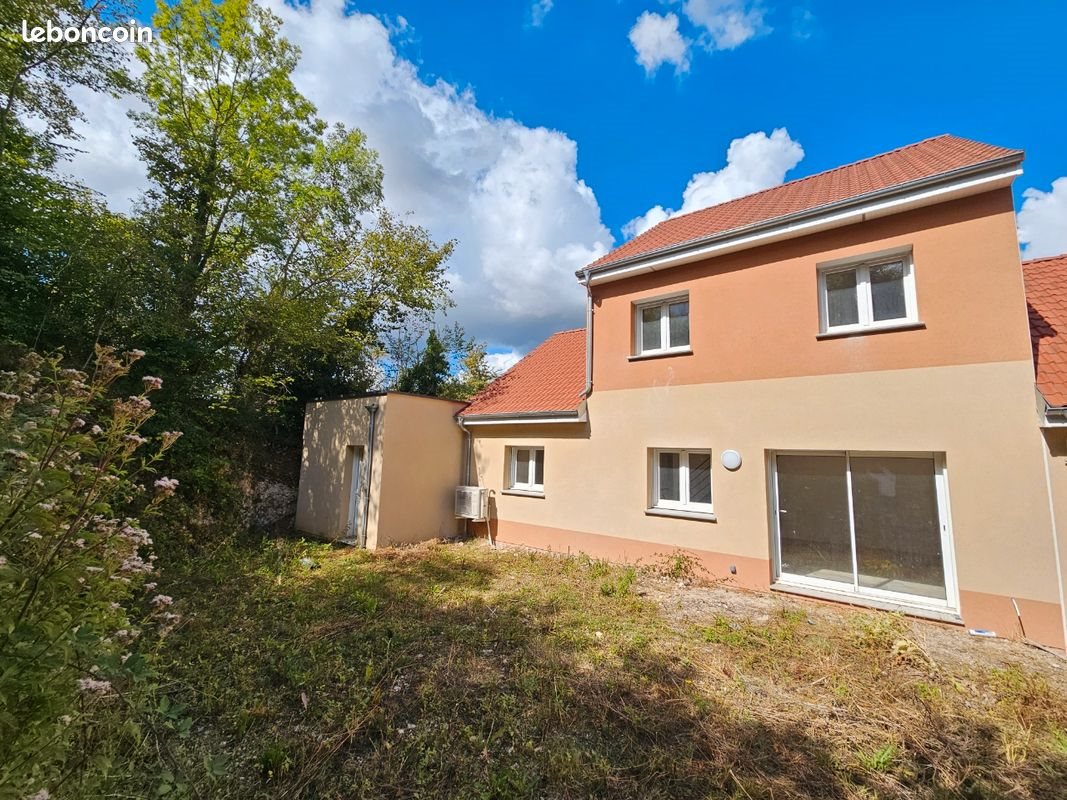 Maison à louer, 123m², Saint-Etienne-du-Vauvray