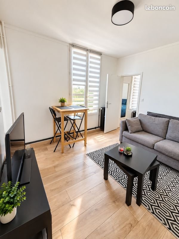 Appartement à louer, 27m², Maisons-Alfort