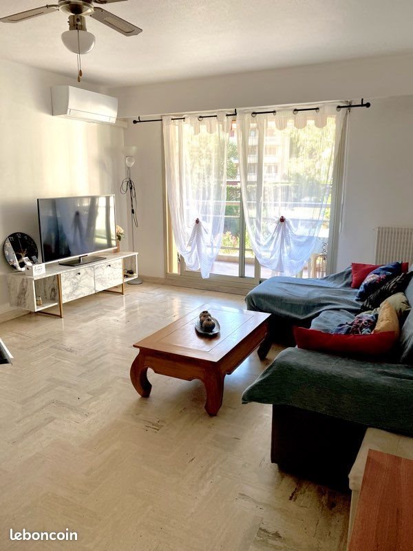 Appartement à louer, 70m², Saint-Raphaël