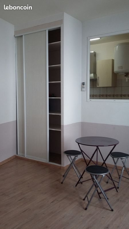 Appartement à louer, 33m², Alès