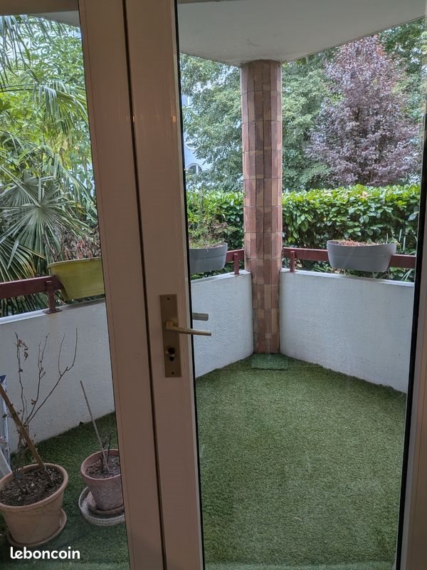 Appartement à louer, 55m², Pau