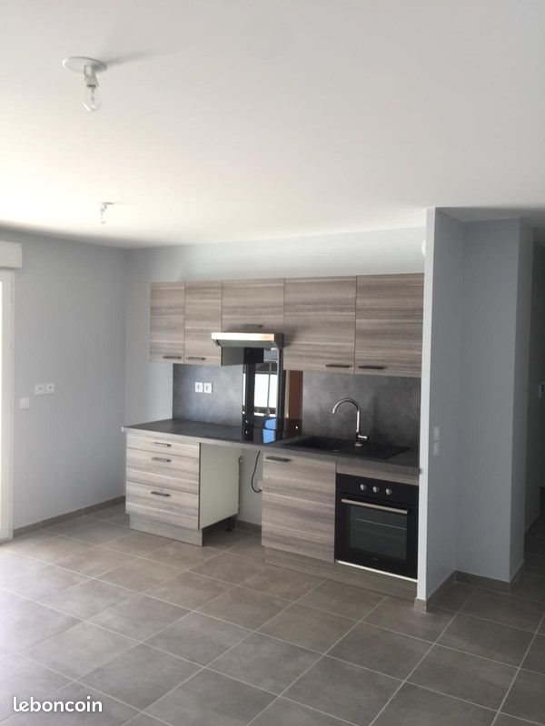 Appartement à louer, 63m², Miribel