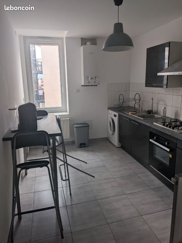 Appartement à vendre, 70m², Saint-Just-Saint-Rambert