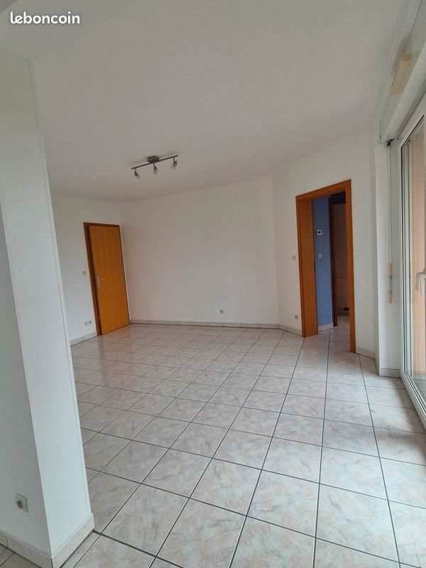 Appartement à louer, 90m², Hundling